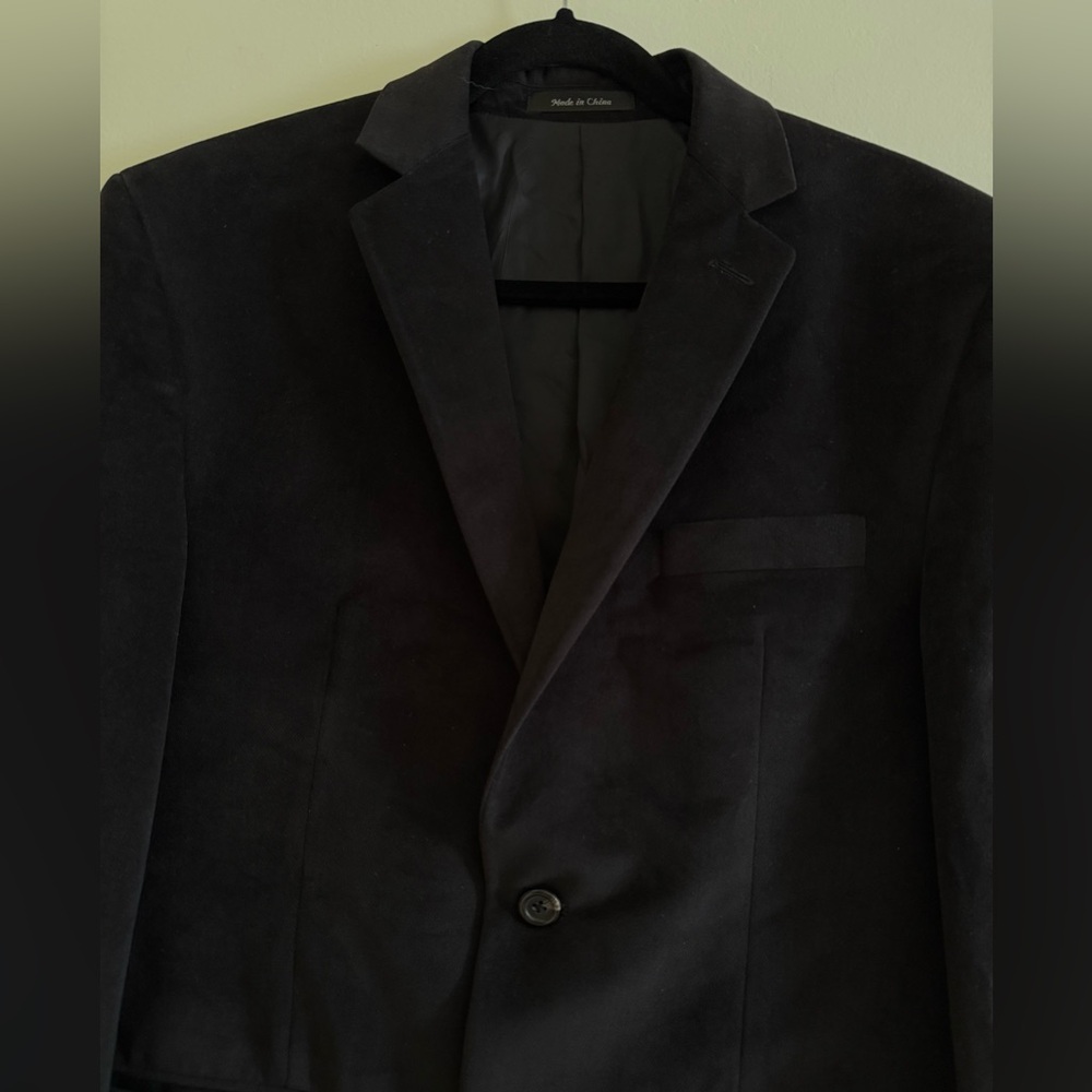 IZOD Classic Black Blazer - Picture 3 of 6
